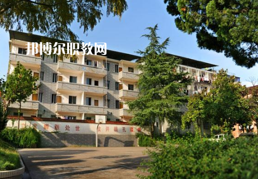 涼山勞動(dòng)職業(yè)技術(shù)學(xué)校2022年有哪些專(zhuān)業(yè)