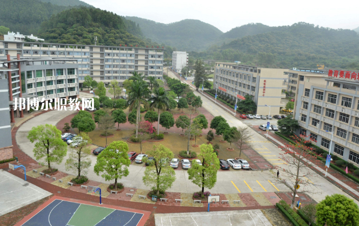 廣州市增城衛(wèi)生職業(yè)技術學校2022年報名條件、招生要求、招生對象