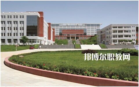 鳳慶縣職業(yè)高級中學(xué)2022年有哪些專業(yè)