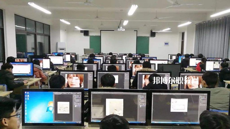 河北交通電視中等專業(yè)學(xué)校2022年學(xué)費(fèi)、收費(fèi)多少