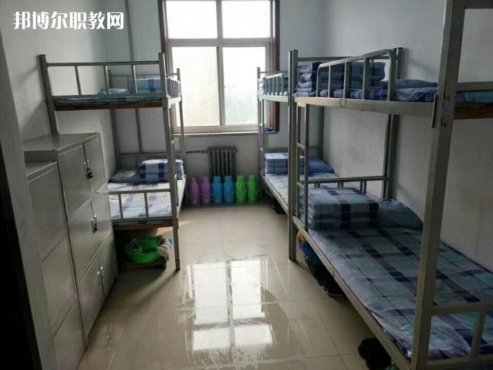 平山縣職業(yè)教育中心2022年宿舍條件