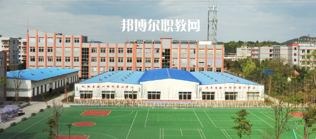 樂至縣高級職業(yè)中學2022年報名條件、招生要求、招生對象