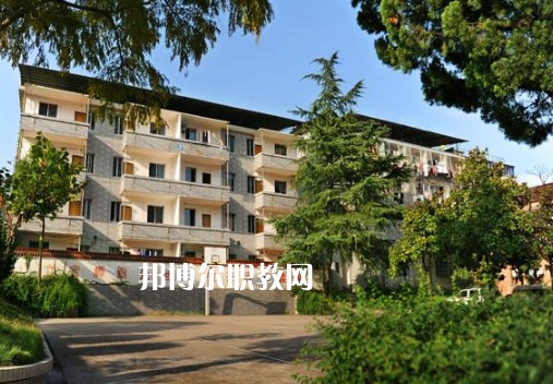 四川省簡陽平泉高級職業(yè)中學怎么樣、好不好