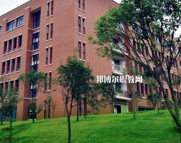 江城縣職業(yè)高級中學(xué)2022年學(xué)費、收費多少