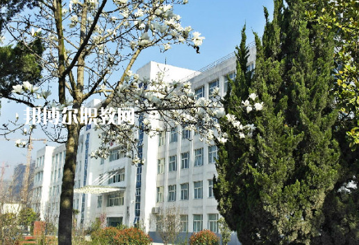 阜陽工業(yè)經(jīng)濟學(xué)校2022年學(xué)費、收費多少