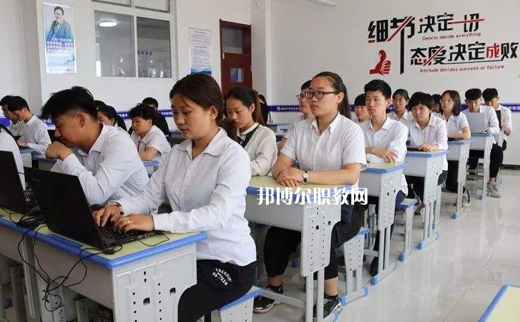 吳橋縣職業(yè)技術(shù)教育中心2022年報名條件、招生要求、招生對象