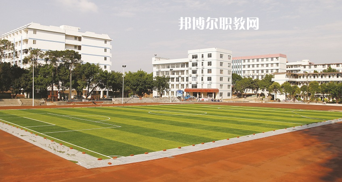 廣西工業(yè)技師學(xué)院2022年報(bào)名條件、招生要求、招生對(duì)象