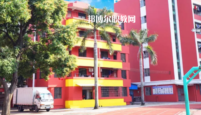 佛山實(shí)驗(yàn)技工學(xué)校2022年報(bào)名條件、招生要求、招生對(duì)象 