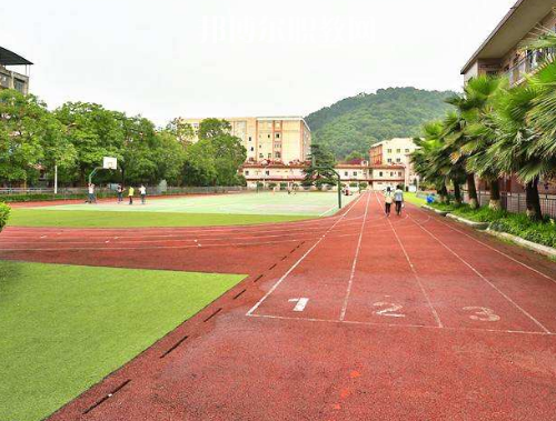 重慶微電子工業(yè)學(xué)校2022年報名條件、招生要求、招生對象