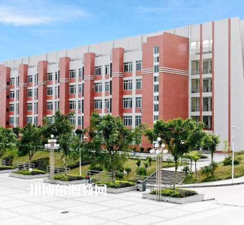 重慶經(jīng)濟(jì)貿(mào)易學(xué)校2022年報(bào)名條件、招生要求、招生對(duì)象