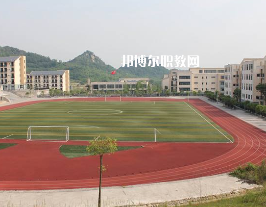 文山州財貿(mào)學(xué)校2022年學(xué)費(fèi)、收費(fèi)多少