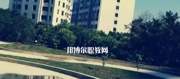 成都實用工程技術(shù)學(xué)校網(wǎng)站網(wǎng)址