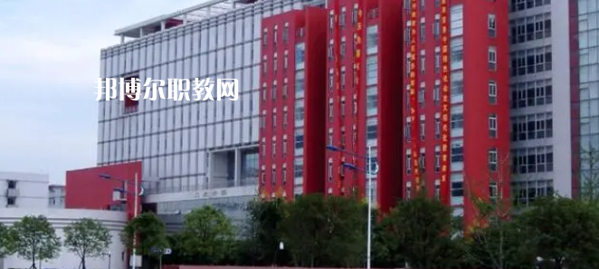 四川音樂學(xué)院附屬中等藝術(shù)學(xué)校怎么樣、好不好