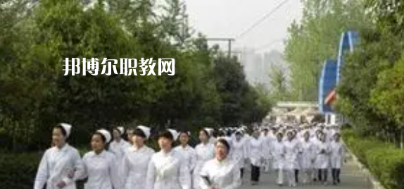 四川人民醫(yī)院護(hù)士學(xué)校怎么樣、好不好