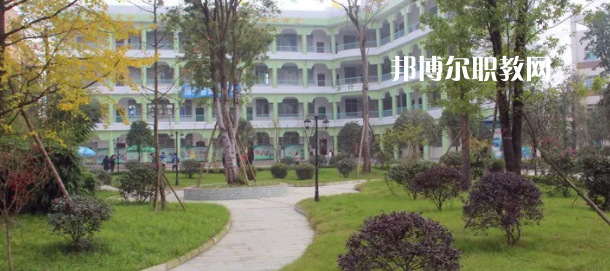 四川省青神中等職業(yè)學校2022年報名條件、招生要求、招生對象