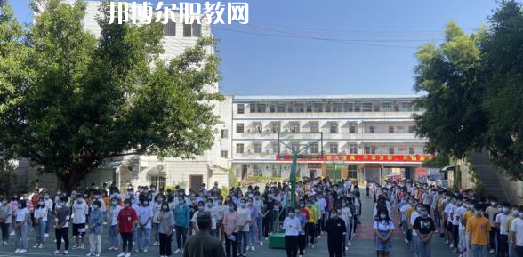 攀枝花商貿(mào)電子職業(yè)技術(shù)學(xué)校2022年報(bào)名條件、招生要求、招生對(duì)象