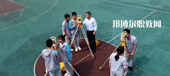 四川瀘州市江南職業(yè)中學校2022年招生錄取分數(shù)線