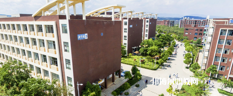 云南2022年去讀衛(wèi)校學(xué)什么對(duì)以后好一點(diǎn)