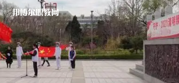 青島第二衛(wèi)生學(xué)校2022年招生條件、招生要求、招生對(duì)象