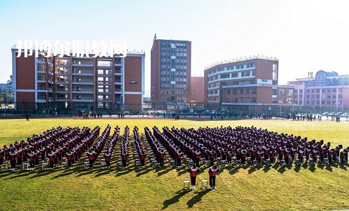 新化縣楚怡工業(yè)學(xué)校2022年報(bào)名條件、招生要求、招生對象