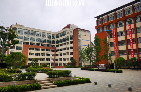 武漢石牌嶺職業(yè)高中2022年怎么樣、好不好