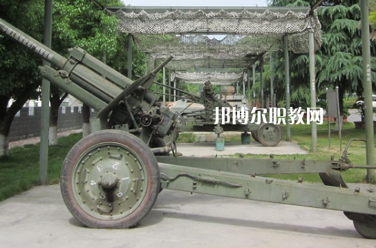 湖北十堰職業(yè)技術(shù)集團(tuán)學(xué)校2022年報(bào)名條件、招生要求、招生對(duì)象