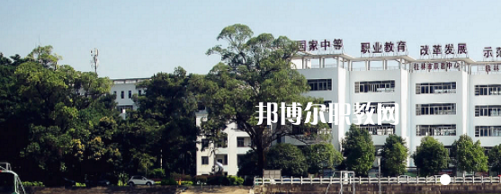 桂林市旅游職業(yè)中等專業(yè)學(xué)校2022年報(bào)名條件、招生要求、招生對象