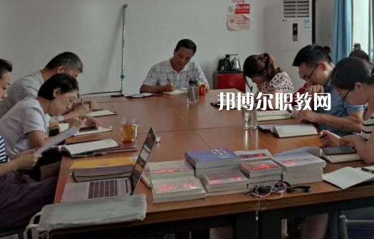 長沙市中等城鄉(xiāng)建設職業(yè)技術學校