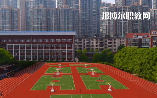 湖南工業(yè)貿易學校