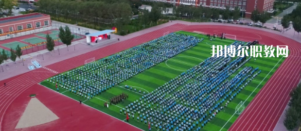 齊齊哈爾高職??圃盒E琶?強