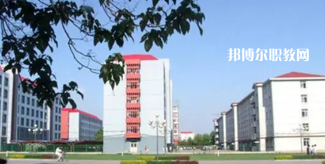 唐山高職?？圃盒Ｅ琶?強(qiáng)