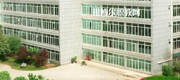 2023成都新高技工學(xué)校招生計(jì)劃 招生人數(shù)是多少(附要求、條件、對(duì)象)