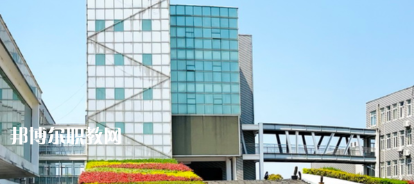 2023泰州市姜堰區(qū)美術(shù)學校招生簡章