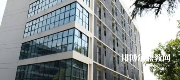 2023浙江商貿(mào)學(xué)校招生計(jì)劃 招生人數(shù)是多少(附要求、條件、對(duì)象)