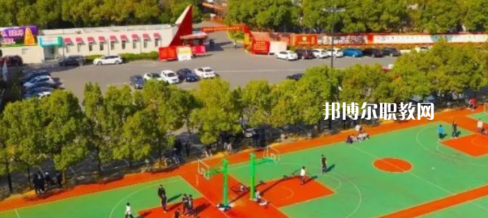 安吉上墅私立職業(yè)高級中學地址在哪里，哪個地區(qū)，哪個城市?