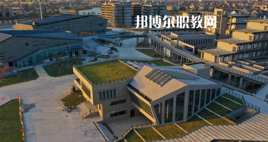 臺(tái)州第一技師學(xué)院地址在哪里，哪個(gè)地區(qū)，哪個(gè)城市?