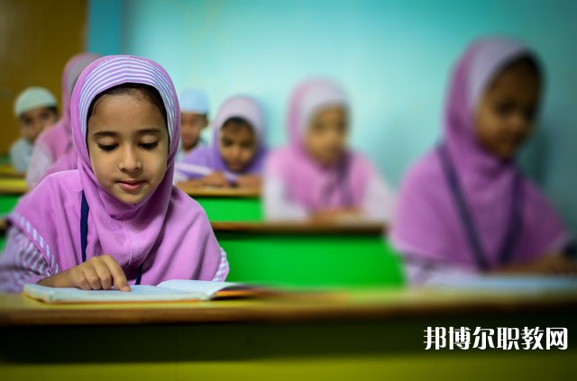 昆明工藝美術(shù)學(xué)校有哪些招生專業(yè)(2023年) 昆明工藝美術(shù)學(xué)校有哪些招生專業(yè)(2023年)