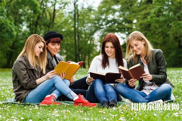 日照衛(wèi)生學(xué)校有哪些招生專業(yè)(2023年) 日照衛(wèi)生學(xué)校有哪些招生專業(yè)(2023年)