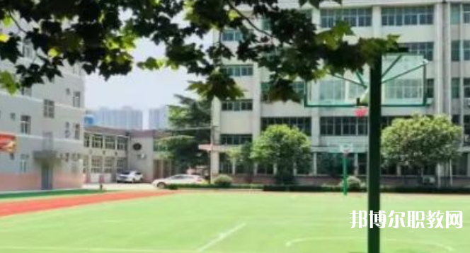 西安澤秦技工學(xué)校地址,乘車路線