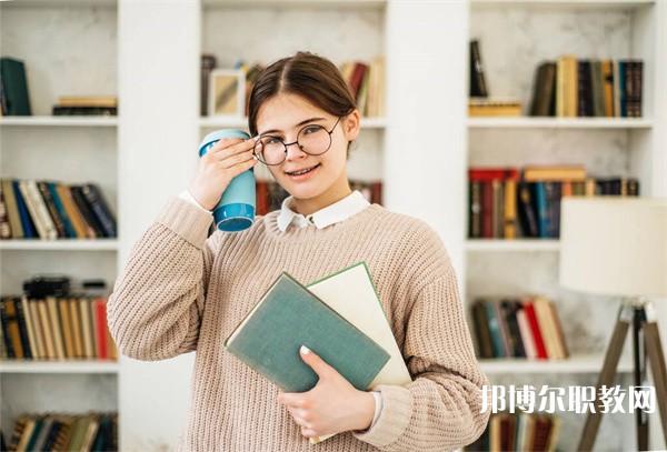 河南電子科技學(xué)校有哪些招生專業(yè)(2023年) 河南電子科技學(xué)校有哪些招生專業(yè)(2023年)