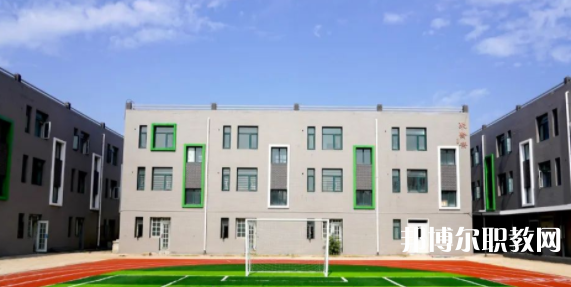 石家莊新藝學(xué)校地址，乘車路線