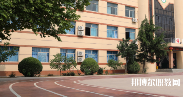 邢臺(tái)冀南醫(yī)學(xué)中專學(xué)校招生簡(jiǎn)章2023年