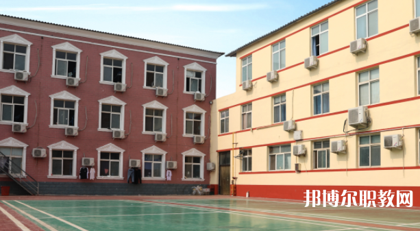 2023邢臺冀南醫(yī)學中專學校多少錢 邢臺冀南醫(yī)學中專學校各專業(yè)學費收費標準