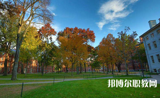 張家口華航中等專業(yè)學校怎么樣、好不好