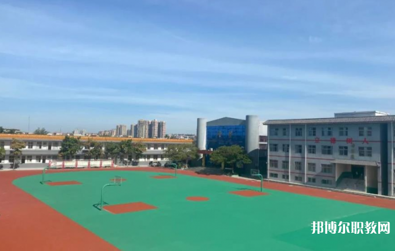 2023周口宛丘職業(yè)高中招生計(jì)劃 招生人數(shù)是多少(附要求、條件、對(duì)象)