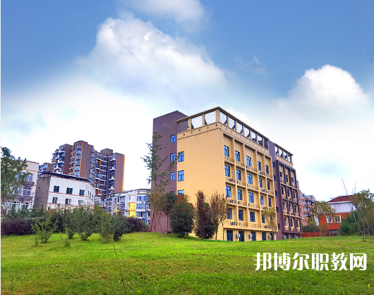 2024四川國(guó)盛技工學(xué)校多少錢 四川國(guó)盛技工學(xué)校各專業(yè)學(xué)費(fèi)收費(fèi)標(biāo)準(zhǔn)