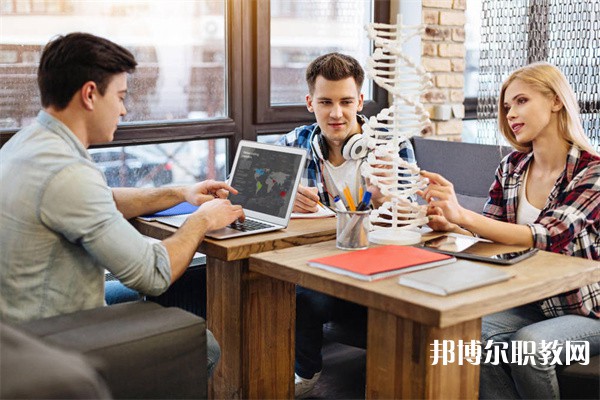 河南哪里的中專學校能讀籃球?qū)I(yè) 河南哪里的中專學校能讀籃球?qū)I(yè)