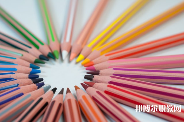 廣東哪里的職業(yè)學(xué)校能讀農(nóng)村經(jīng)濟(jì)綜合管理(個(gè)體經(jīng)營(yíng)與管理)專(zhuān)業(yè) 廣東哪里的職業(yè)學(xué)校能讀農(nóng)村經(jīng)濟(jì)綜合管理(個(gè)體經(jīng)營(yíng)與管理)專(zhuān)業(yè)