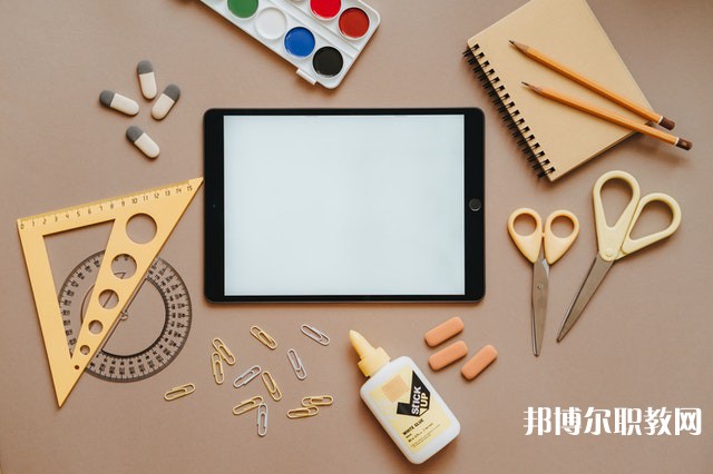 廣東哪里的職業(yè)學(xué)校能讀藝術(shù)表演專業(yè) 廣東哪里的職業(yè)學(xué)校能讀藝術(shù)表演專業(yè)