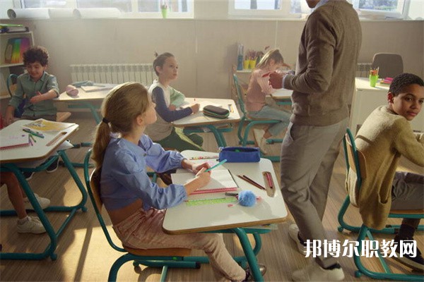 廣東哪里的職業(yè)學(xué)校能讀行政管理專業(yè) 廣東哪里的職業(yè)學(xué)校能讀行政管理專業(yè)